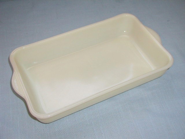 eBlueJay: FIRE-KING oven glass CUSTARD ivory color utility BAKING